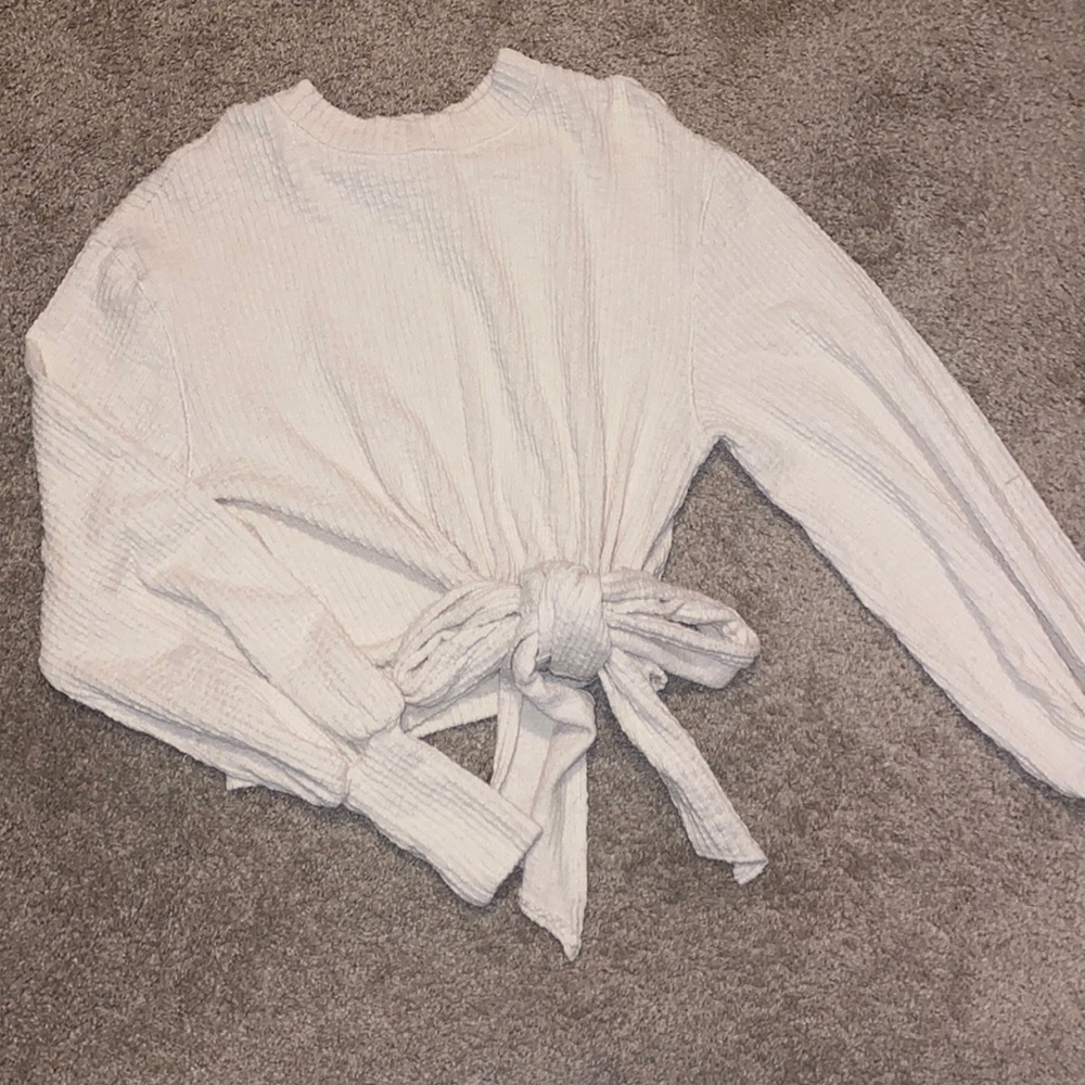 Tie bottom free people shirt